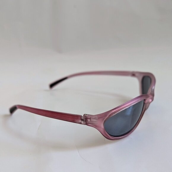NWT Vintage 90\'s Plastic Oval Lady Fashion Sunglasses (M. Crystal Pink) main image 4